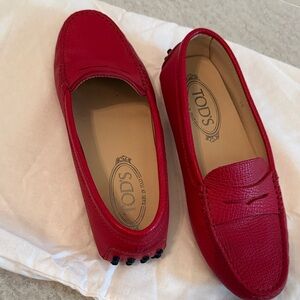Tod's Vibrant Red Men's Loafers